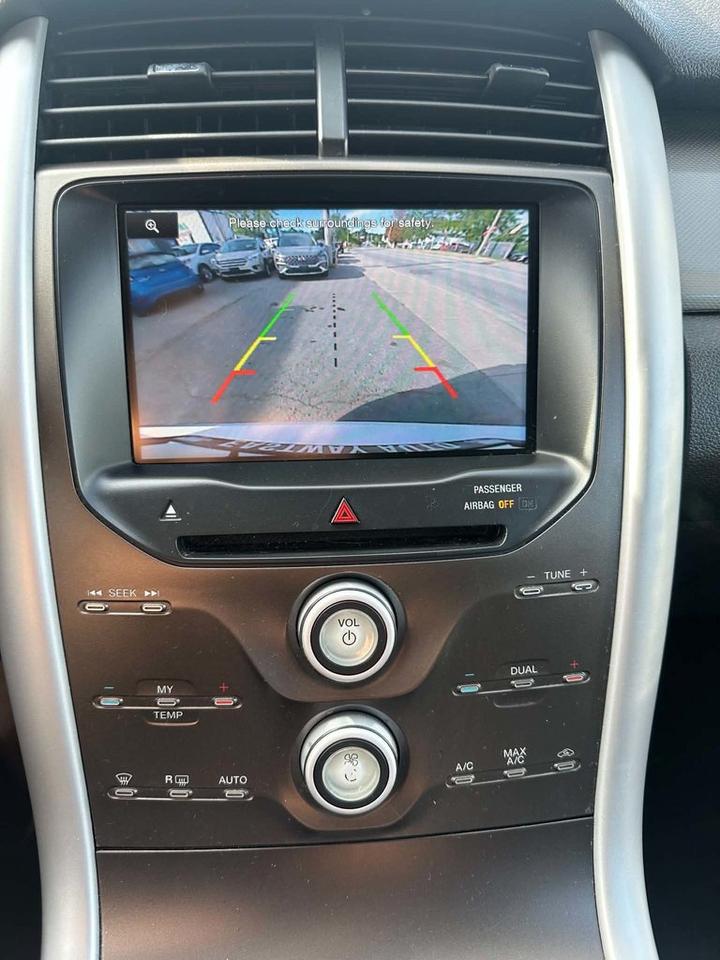 2014 Ford Edge SEL Photo