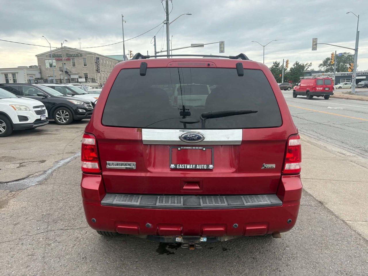 2012 Ford Escape Limited Photo