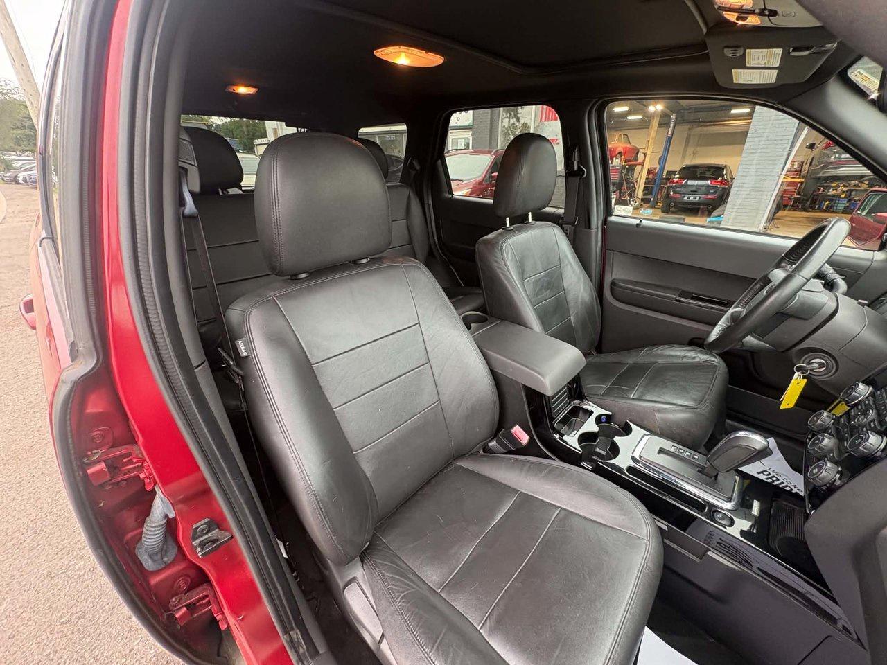 2012 Ford Escape Limited Photo