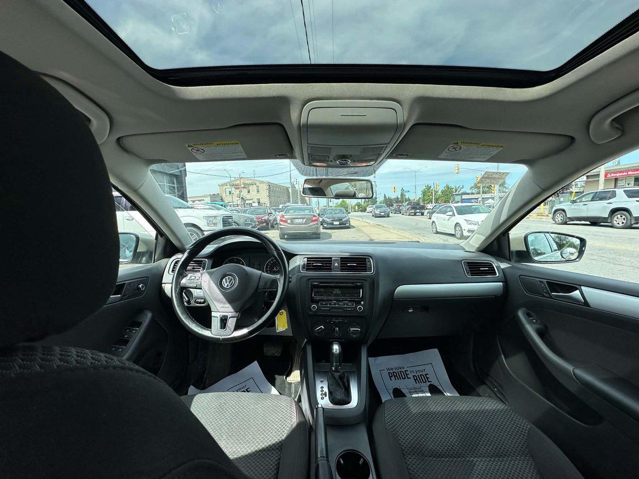 2014 Volkswagen Jetta Sedan TDI Photo