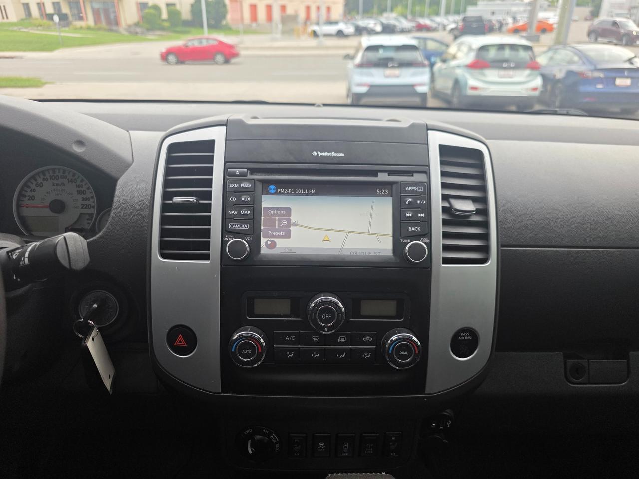 2019 Nissan Frontier PRO-4X | Leather | Sunroof | Rockford Fosgate | Accident Free Photo