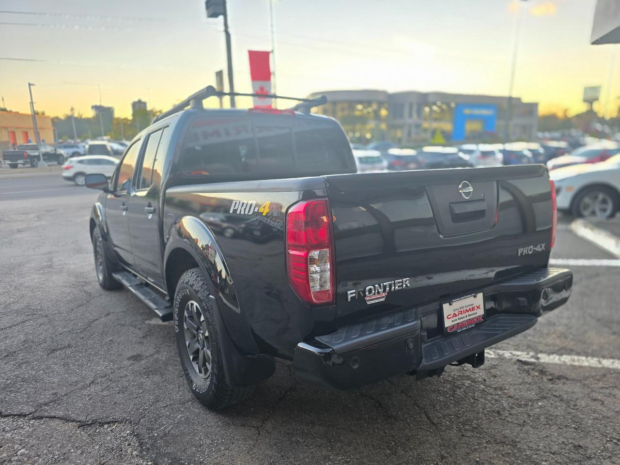 2019 Nissan Frontier PRO-4X | Leather | Sunroof | Rockford Fosgate | Accident Free Photo2