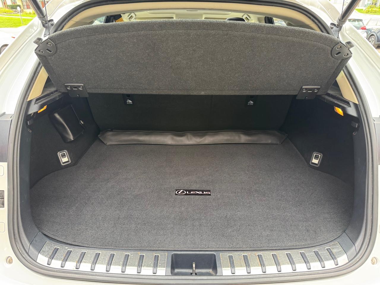 2016 Lexus NX 200t AWD | Leather | Sunroof | Navi | BSM | Heated & Cooled Seats Photo