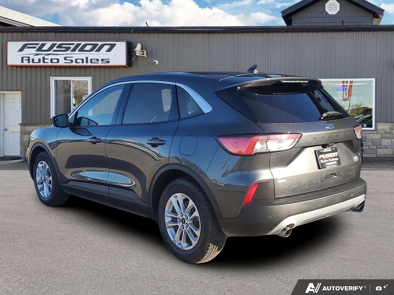 2020 Ford Escape SE-REVERSE CAMERA-BLUETOOTH-BLIND SPOT- Photo