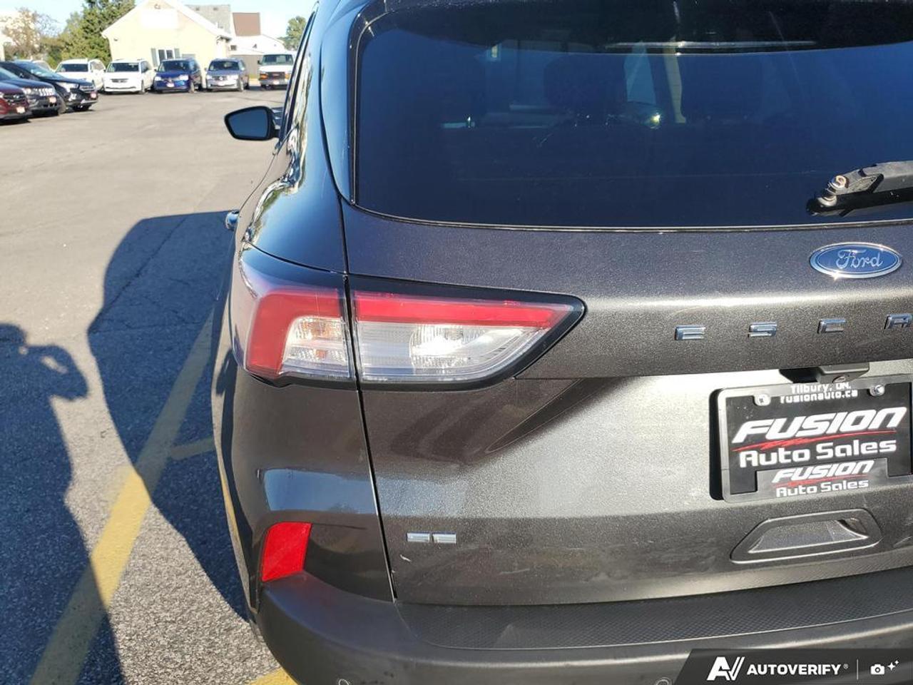 2020 Ford Escape SE-REVERSE CAMERA-BLUETOOTH-BLIND SPOT- Photo