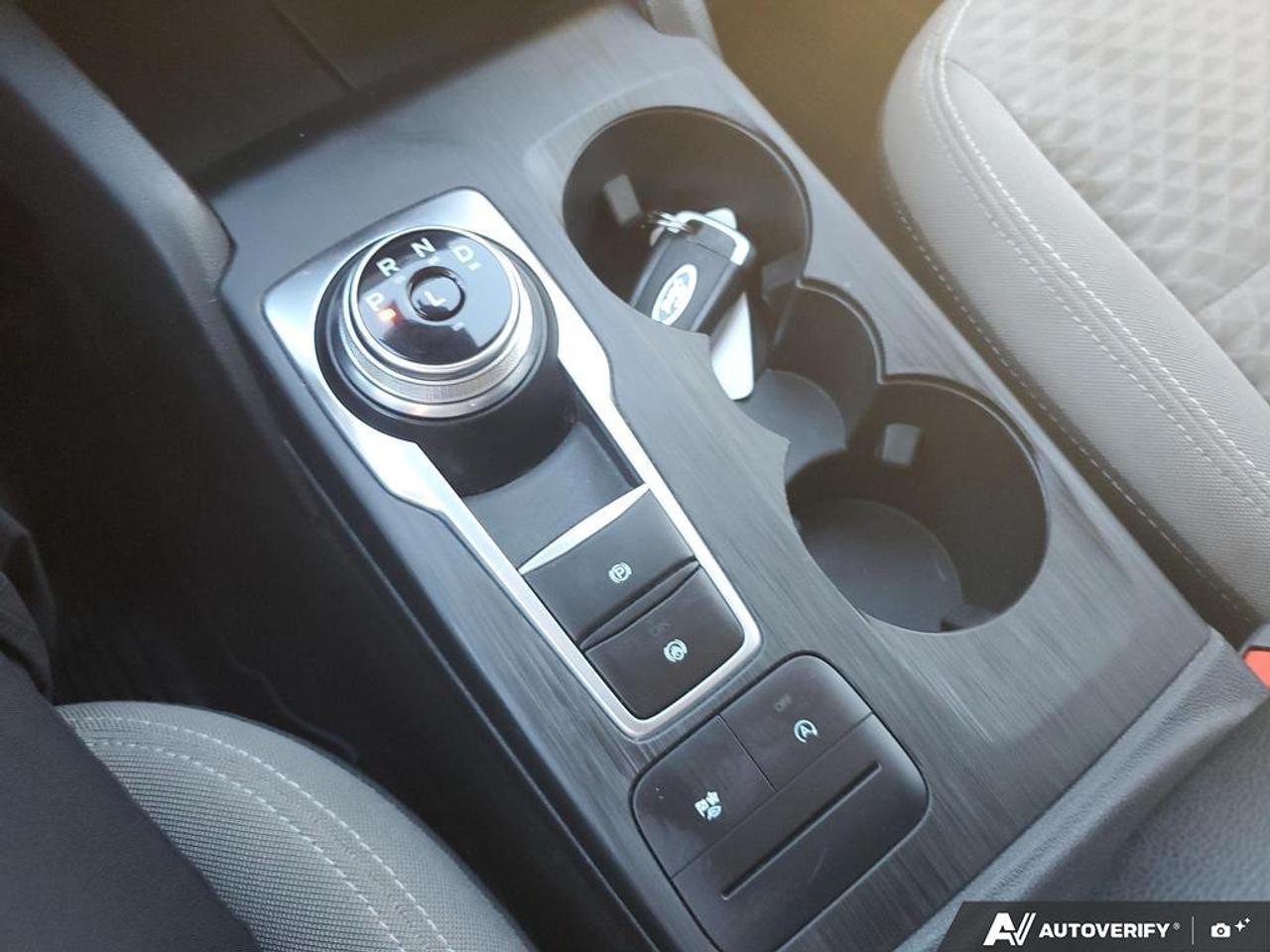 2020 Ford Escape SE-REVERSE CAMERA-BLUETOOTH-BLIND SPOT- Photo