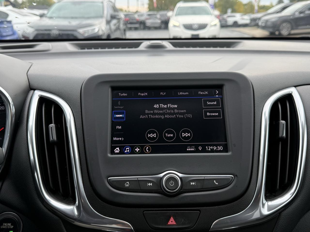 2020 Chevrolet Equinox LT Photo