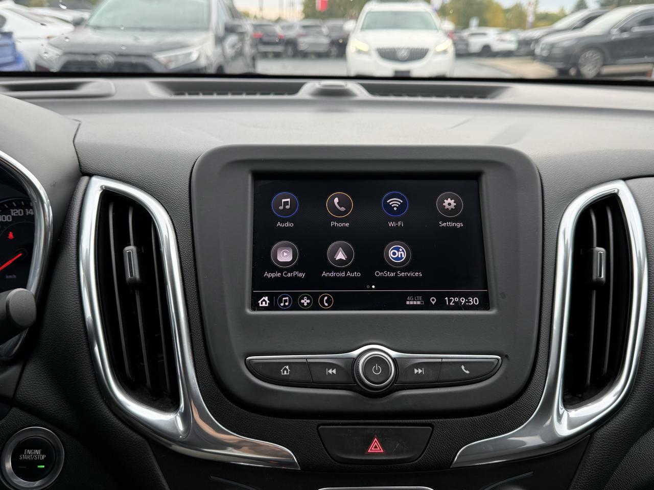 2020 Chevrolet Equinox LT Photo