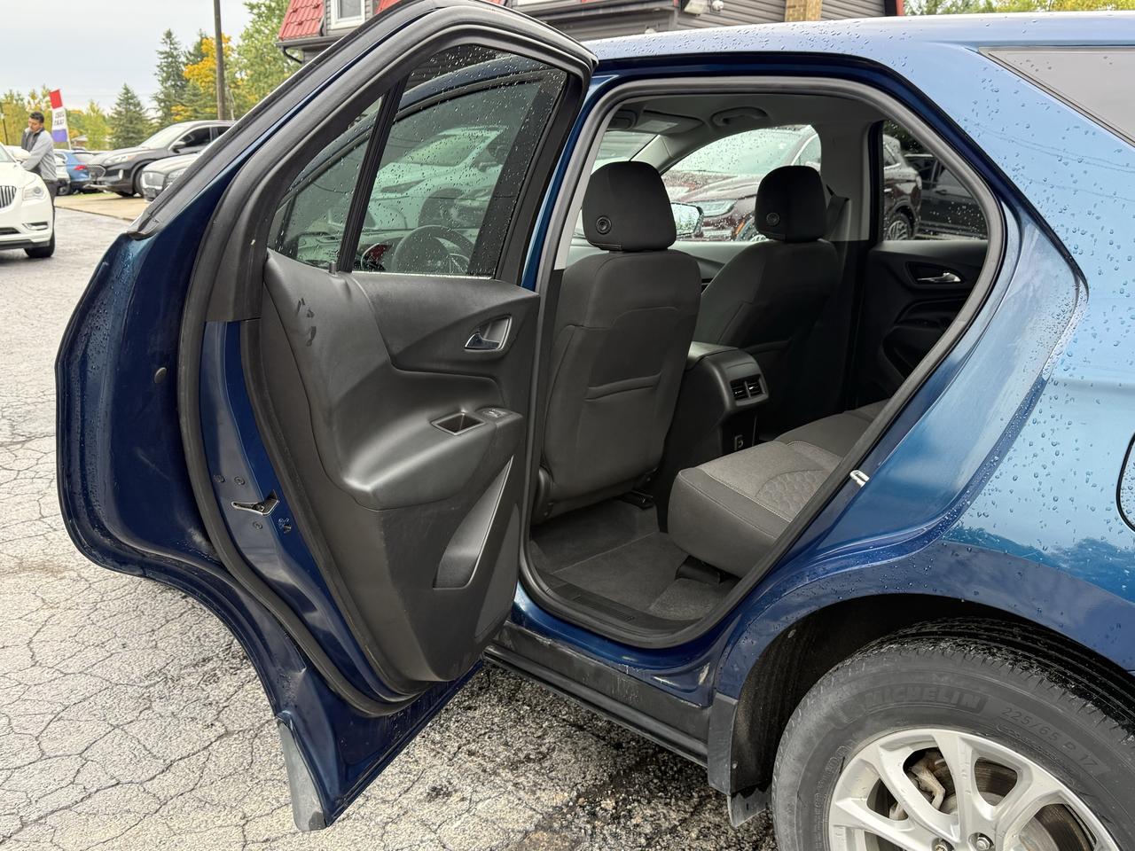 2020 Chevrolet Equinox LT Photo