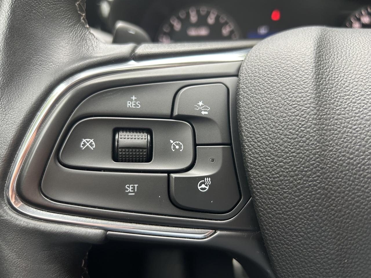 2023 Buick Envision Preferred - AWD, ONE OWNER, LOADED!! Photo
