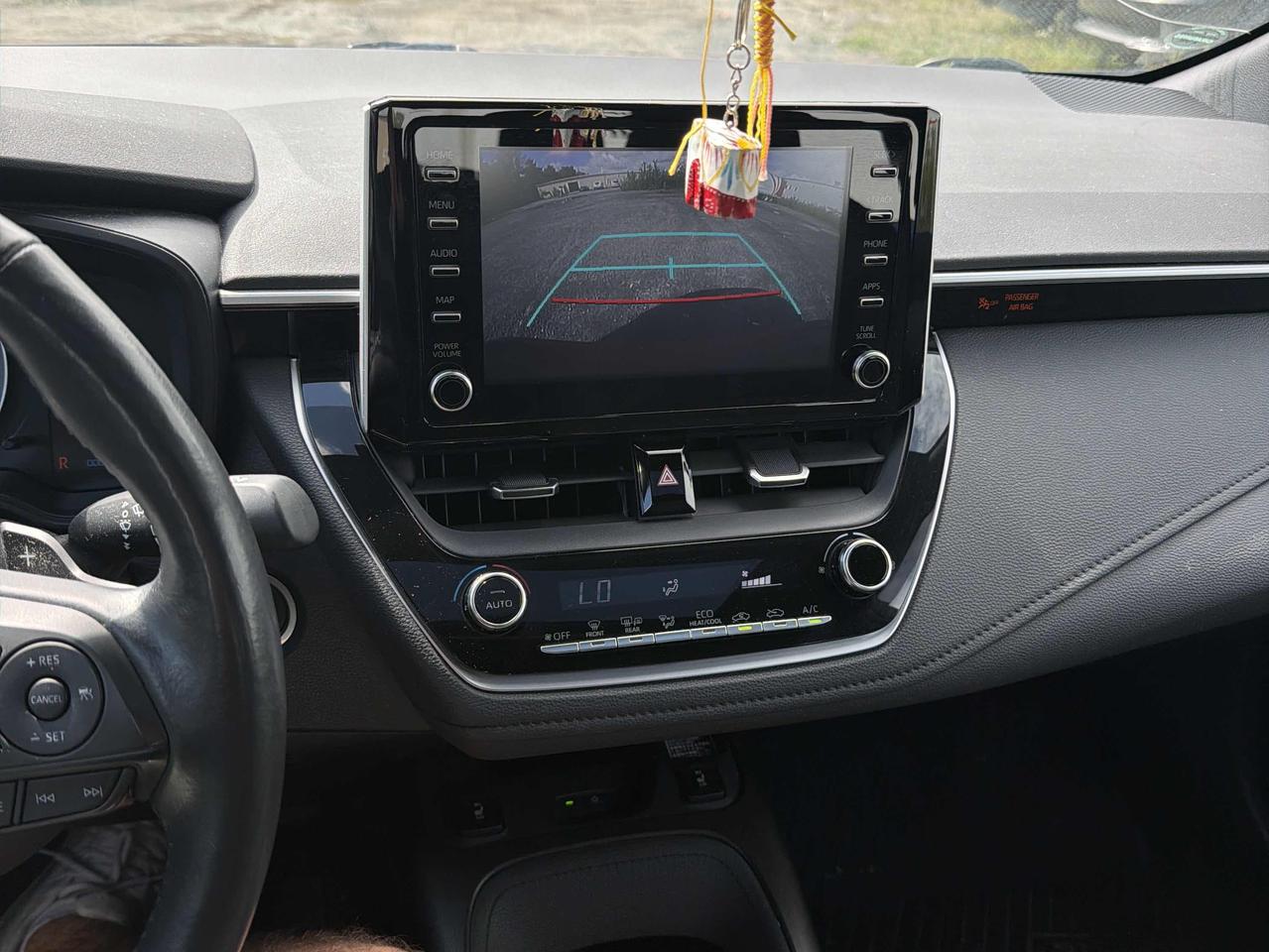 2020 Toyota Corolla SE - LOW KM's, HEATED SEATS, SUNROOF, ONE OWNER! Photo