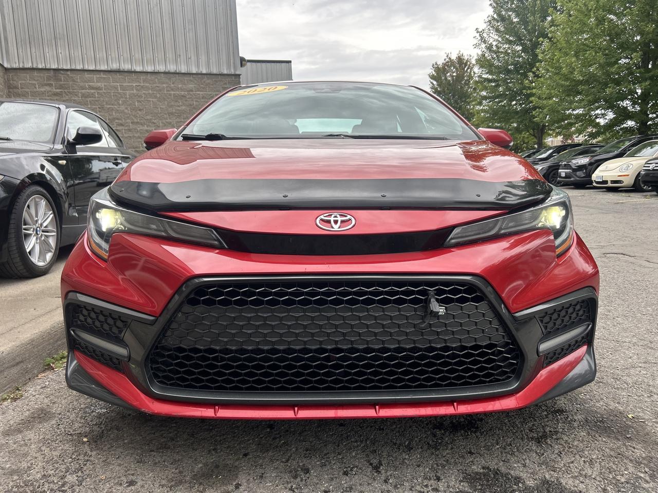 2020 Toyota Corolla SE - LOW KM's, HEATED SEATS, SUNROOF, ONE OWNER! Photo