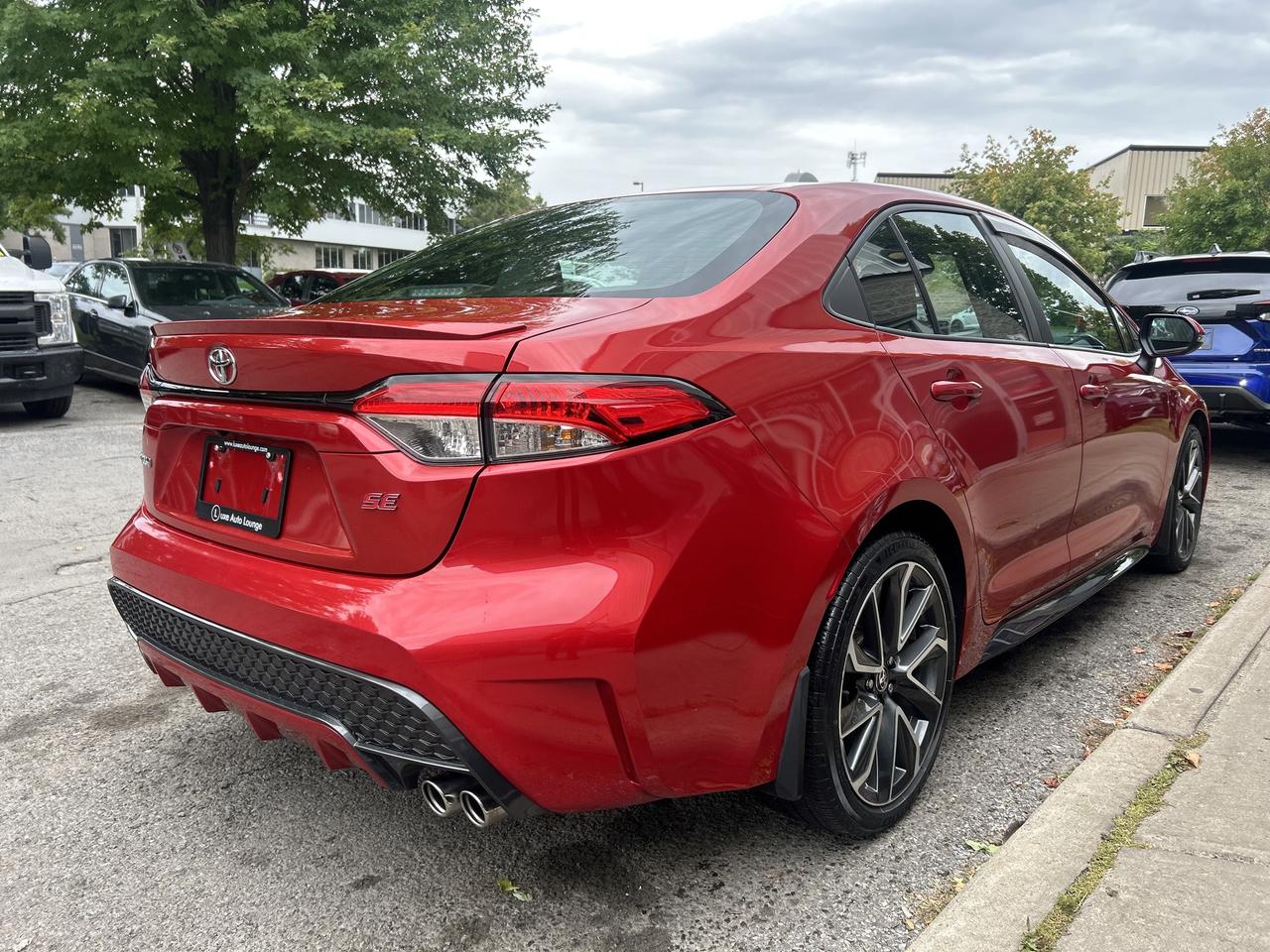 2020 Toyota Corolla SE - LOW KM's, HEATED SEATS, SUNROOF, ONE OWNER! Photo
