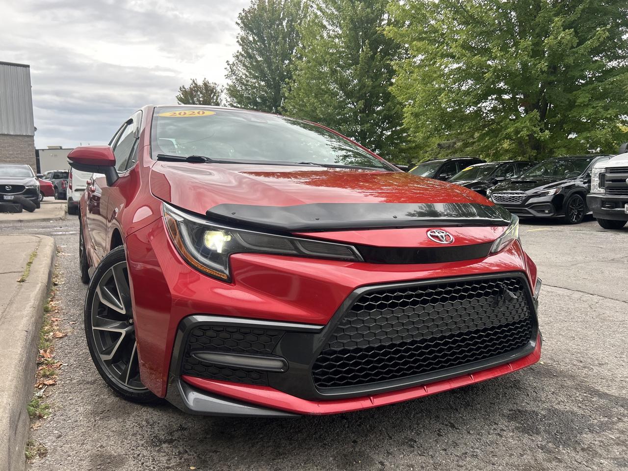 2020 Toyota Corolla SE - LOW KM's, HEATED SEATS, SUNROOF, ONE OWNER! Photo