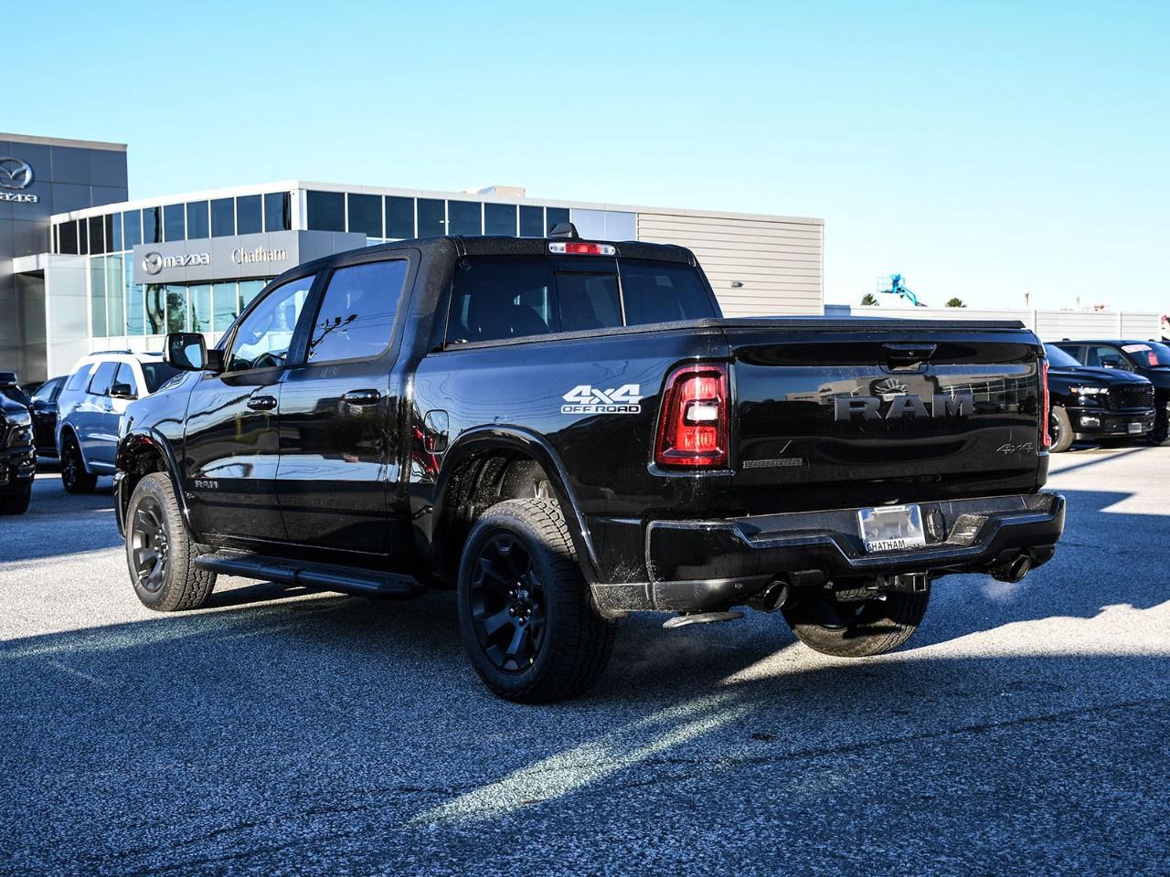 2027 RAM 1500 Big Horn 4x4 Crew Cab 5'7" Box Photo5