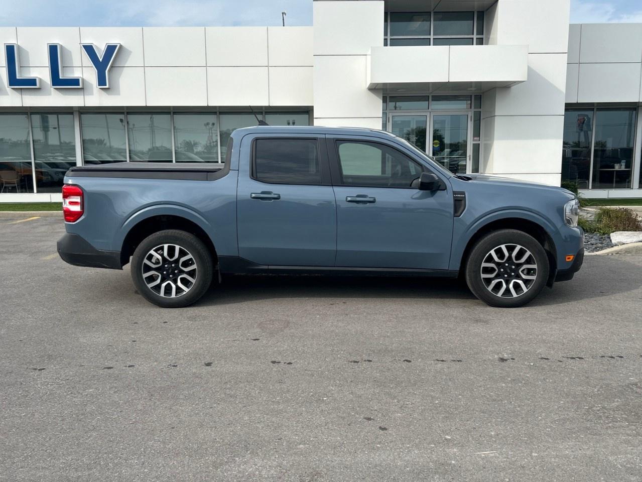 2024 Ford Maverick Lariat AWD SuperCrew Photo5