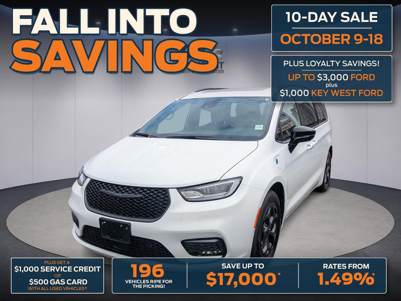 White 2024 Chrysler Pacifica Hybrid Minivan Front-Wheel Drive Continuously Variable Transmission