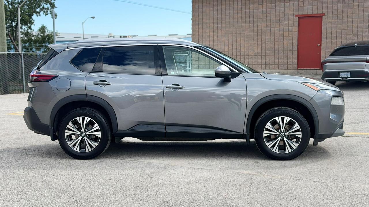 2021 Nissan Rogue SV Photo3