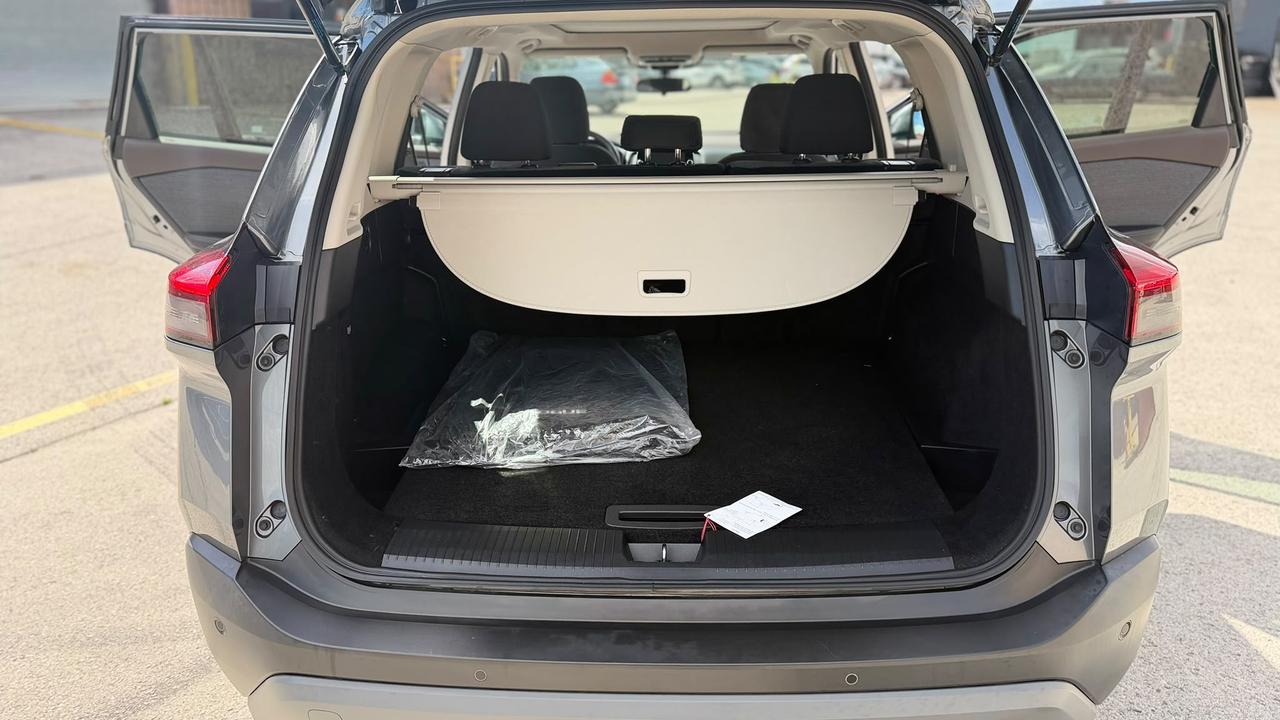 2021 Nissan Rogue SV Photo