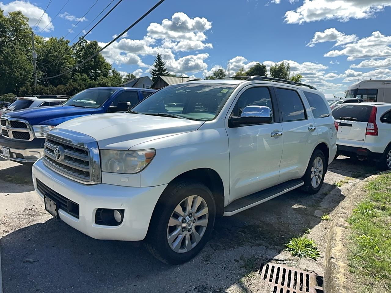 2010 Toyota Sequoia Platinum - Photo #1