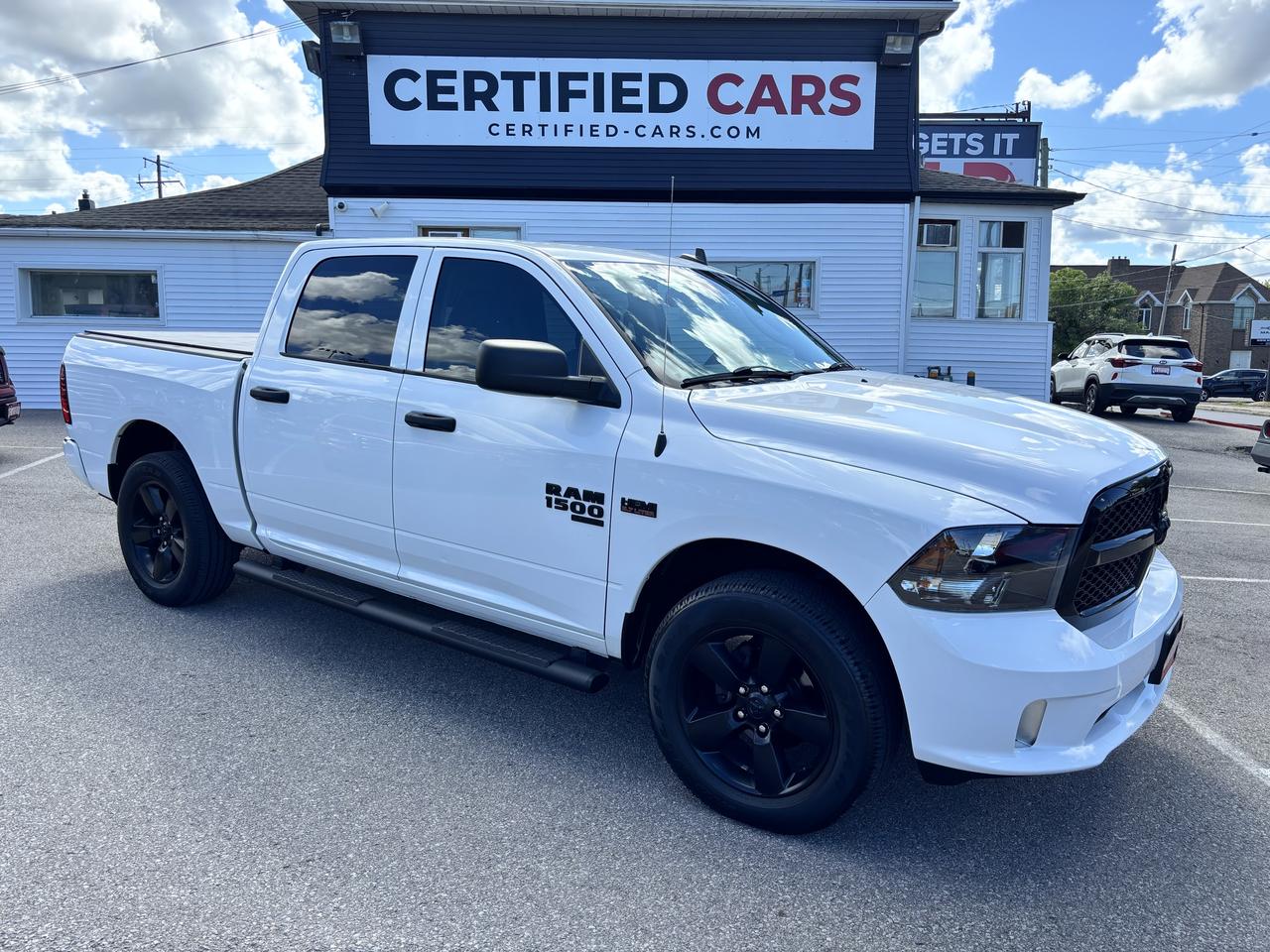 2020 RAM 1500 Classic Express ** 4X4, CARPLAY, BACK CAM **