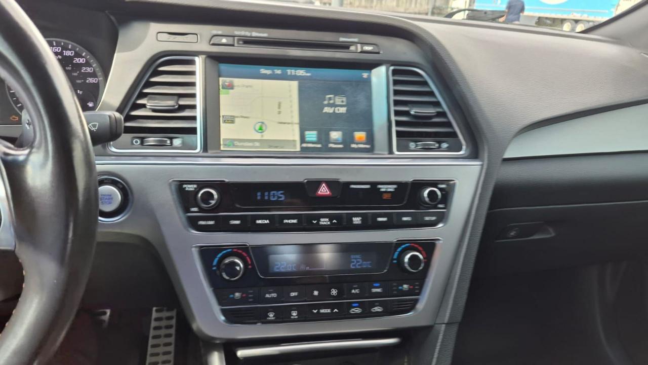 2015 Hyundai Sonata 2.0T Ultimate, WELL MAINTAINED, LOADED, CERTIFIED Photo