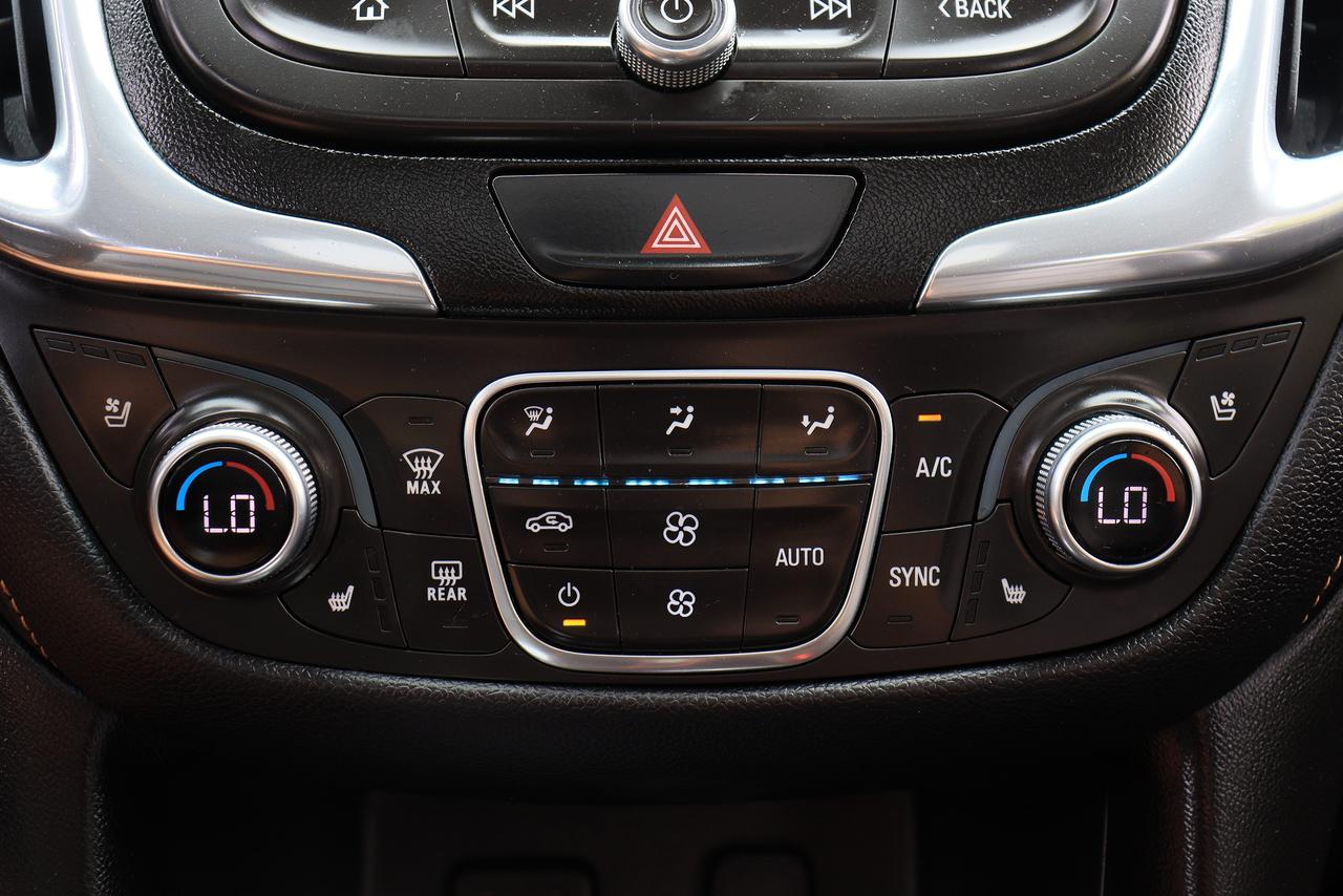 2018 Chevrolet Equinox Premier | AWD | Leather | Pano Roof | Nav | Cam ++ Photo26