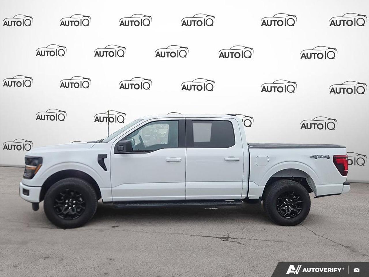 2025 Ford F-150 XLT BLACK 18 WHEELS | MOBILE OFFICE | LOW KM'S! Photo