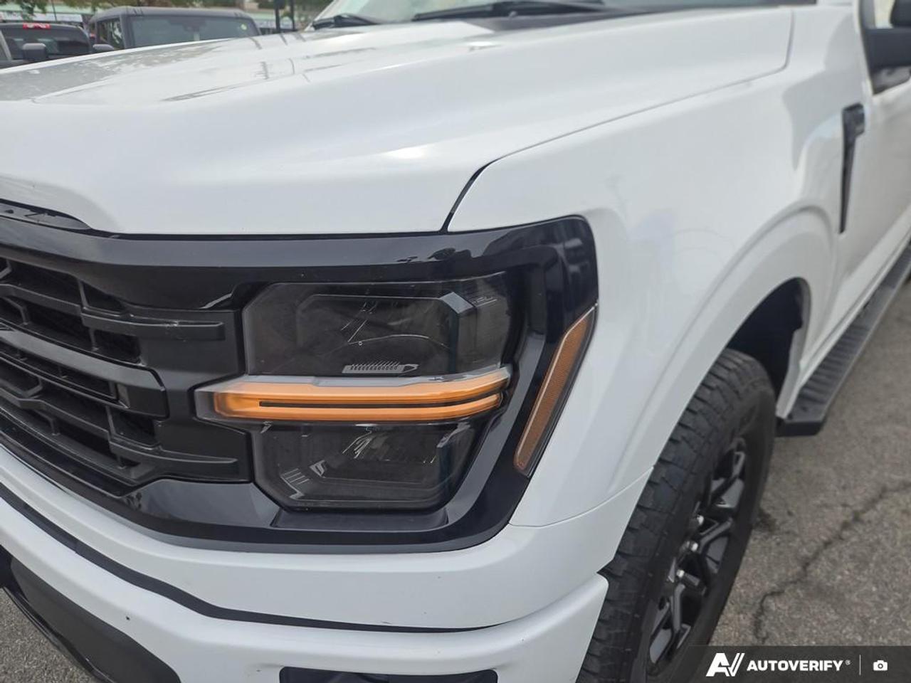2025 Ford F-150 XLT BLACK 18 WHEELS | MOBILE OFFICE | LOW KM'S! Photo