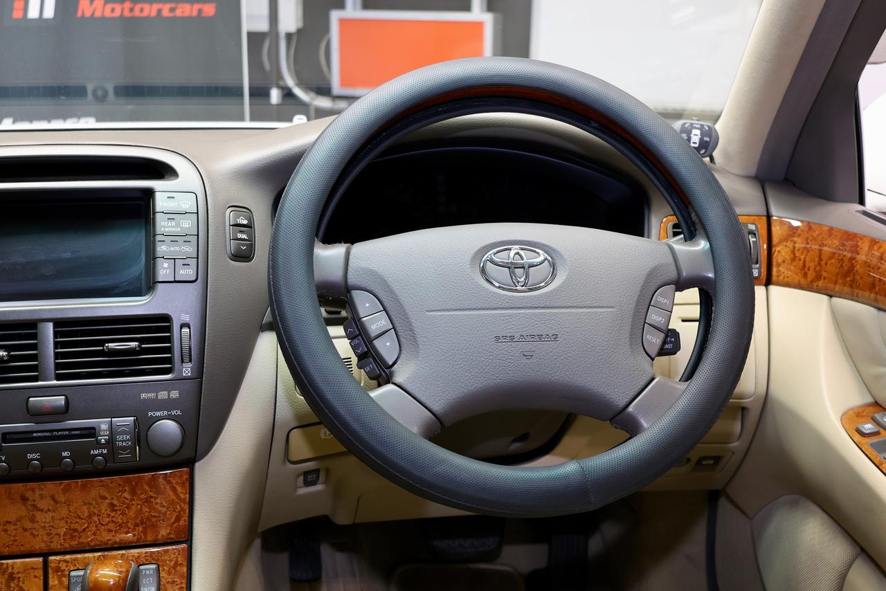 2003 Toyota Celsior RHD RWD Photo