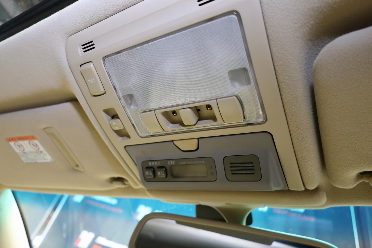 2003 Toyota Celsior RHD RWD Photo