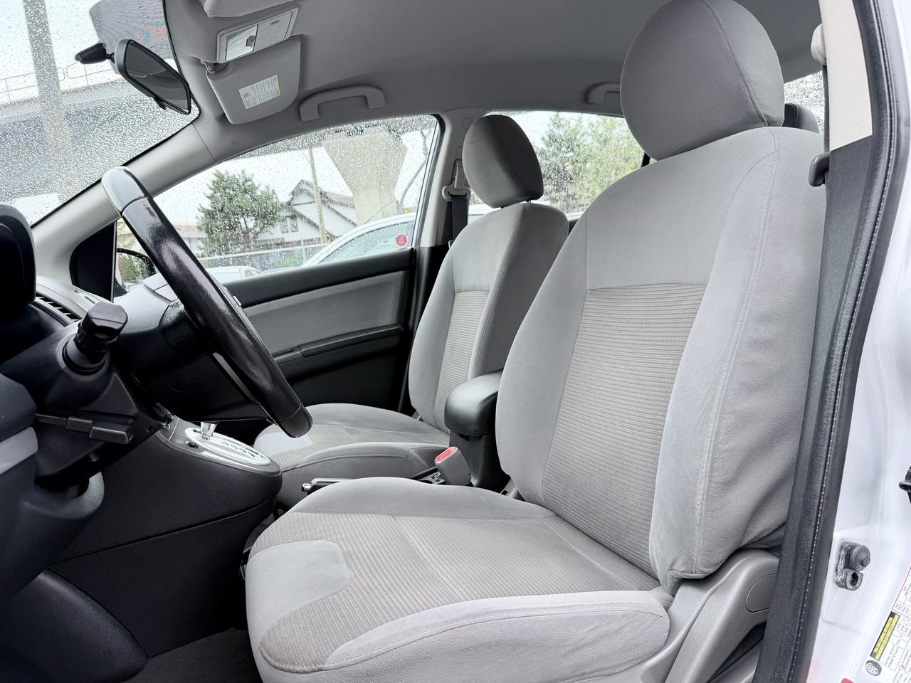2012 Nissan Sentra FINANCING AVAILABLE Photo10