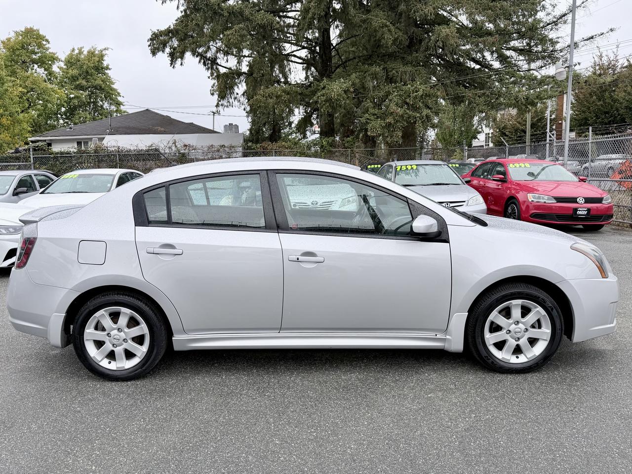 2012 Nissan Sentra FINANCING AVAILABLE Photo5