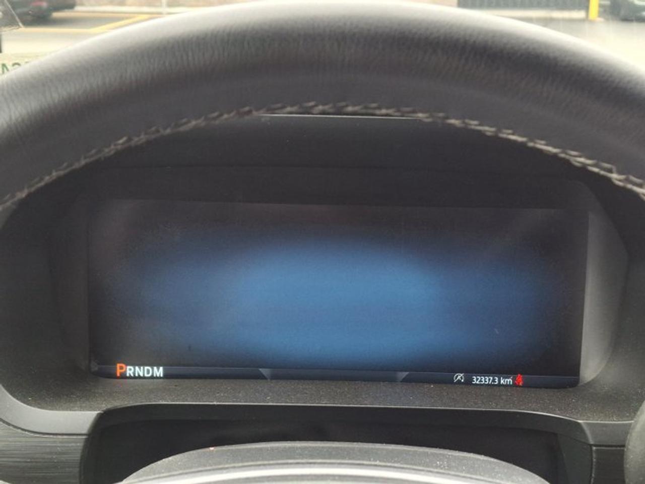2025 Ford F-150 XLT Crew 4X4 | 5.0L V8 | 301A | Power Seat | Auto Climate | BLIS w/RCTA | CarPlay + Android & More ! Photo