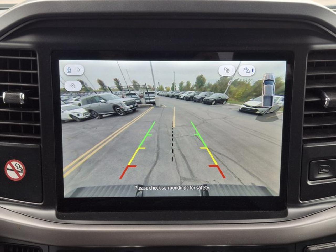 2025 Ford F-150 XLT Crew 4X4 | 5.0L V8 | 301A | Power Seat | Auto Climate | BLIS w/RCTA | CarPlay + Android & More ! Photo