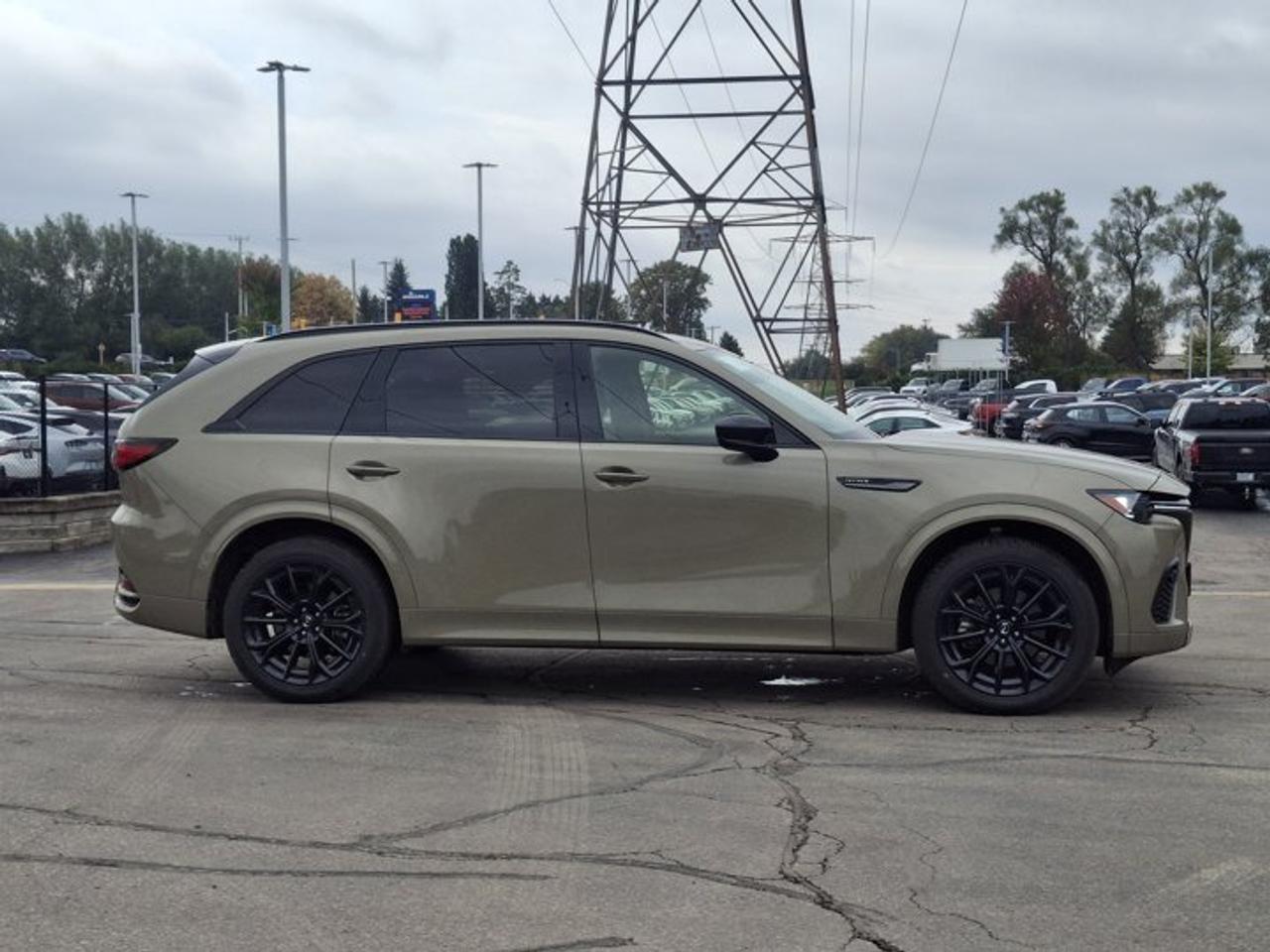2025 Mazda CX-70 MHEV GT AWD | Leather | Sunroof | 360 Camera | Radar Cruise | BSM | Bose | Photo