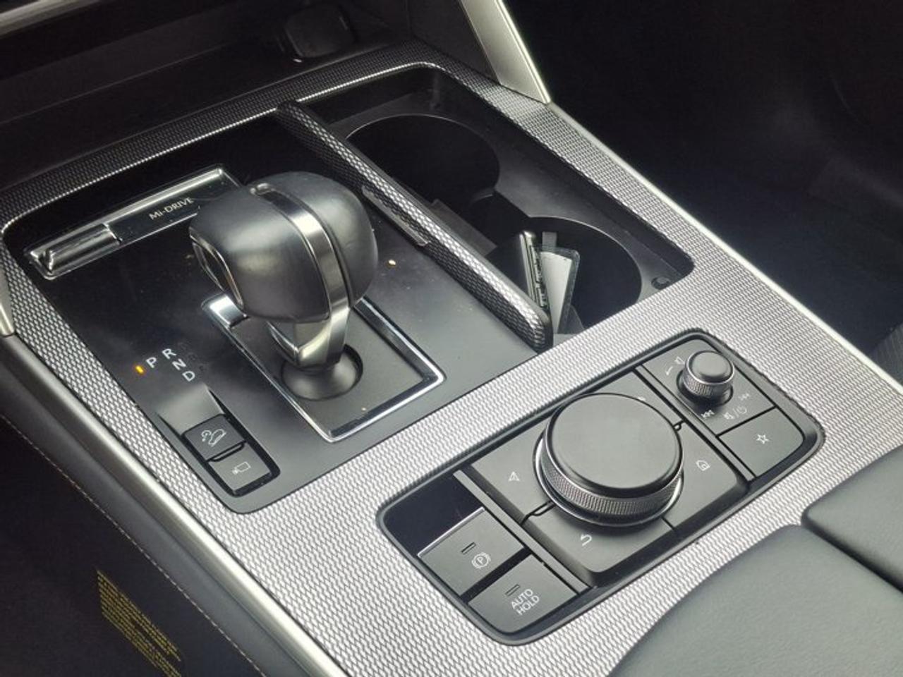 2025 Mazda CX-70 MHEV GT AWD | Leather | Sunroof | 360 Camera | Radar Cruise | BSM | Bose | Photo