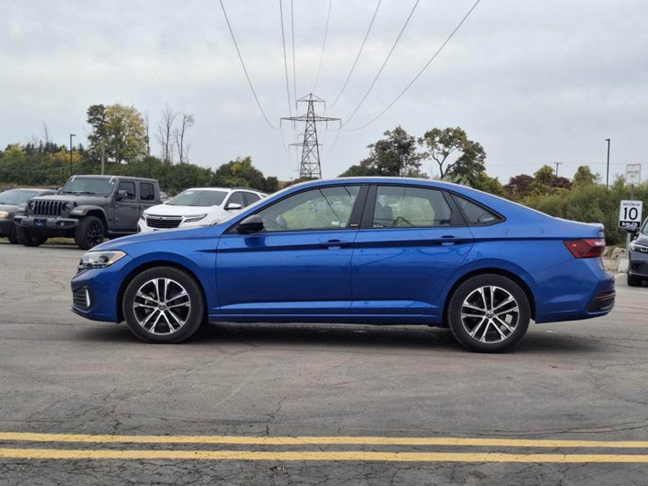 2024 Volkswagen Jetta Comfortline | Sport Pkg | Power Sunroof | Leather | Digital Cockpit | Adaptive Cruise | and More ! Photo