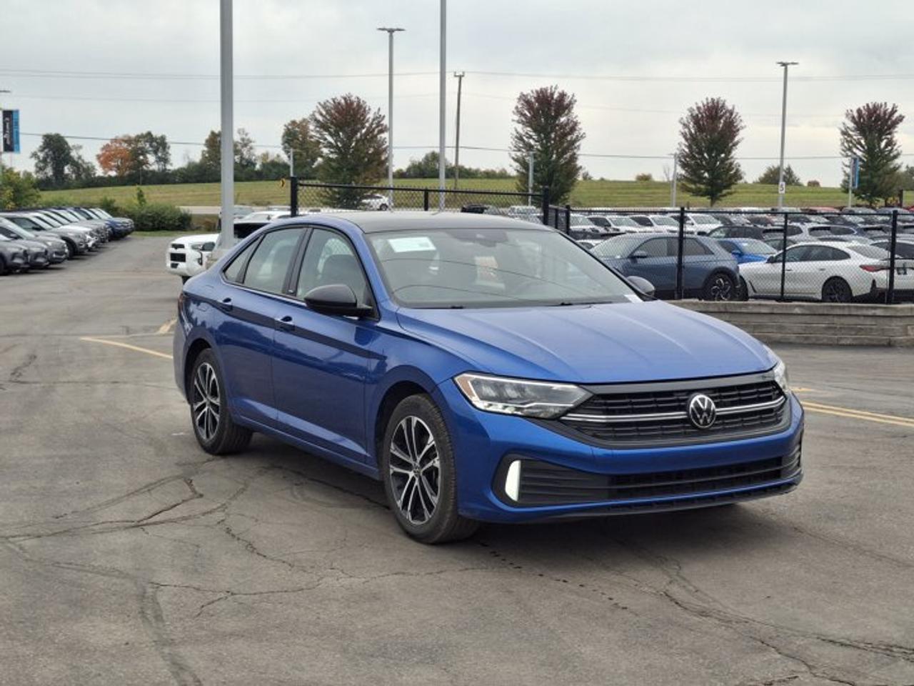 2024 Volkswagen Jetta Comfortline | Sport Pkg | Power Sunroof | Leather | Digital Cockpit | Adaptive Cruise | and More ! Photo