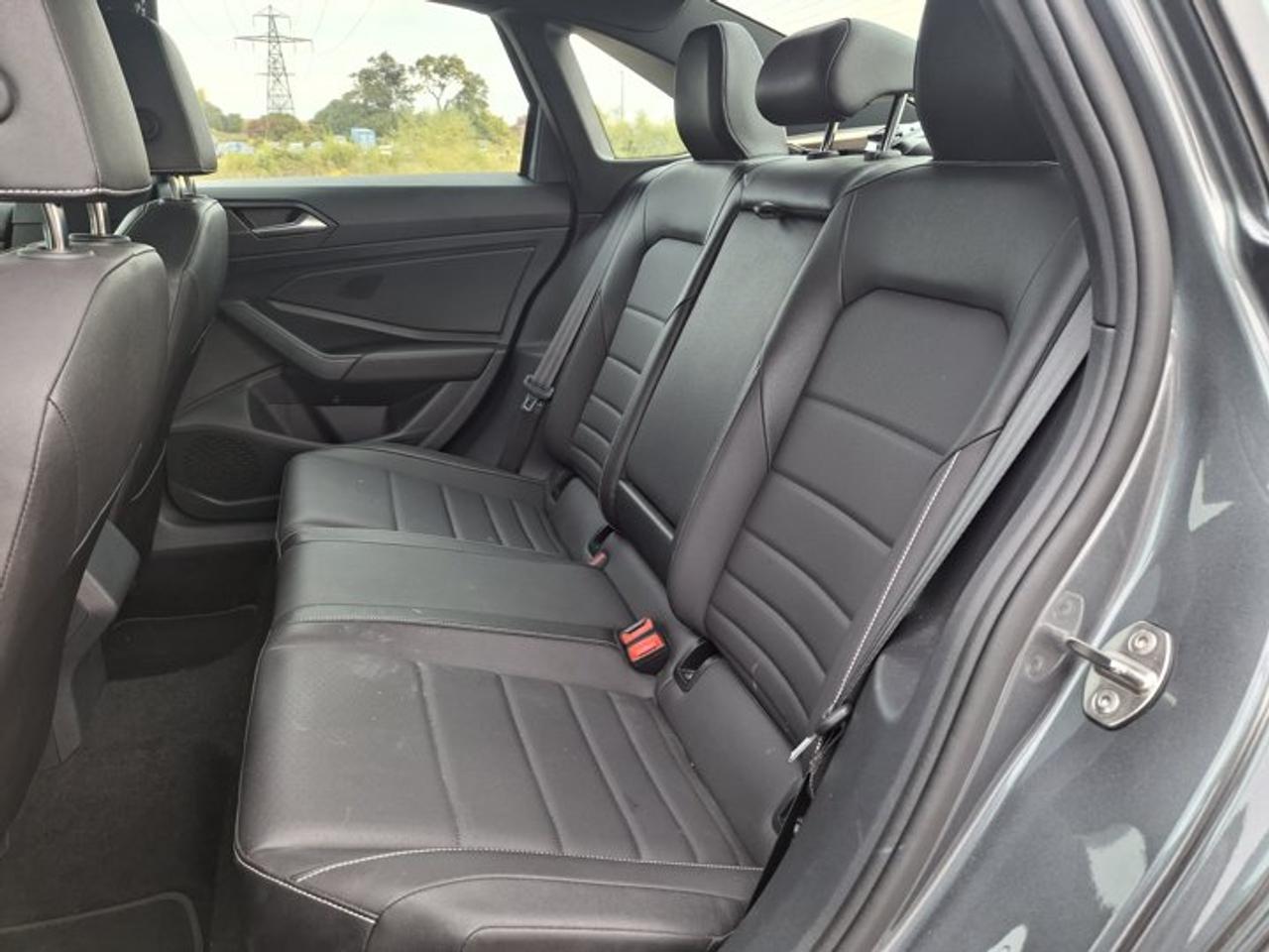 2024 Volkswagen Jetta Comfortline | Sport Pkg | Power Sunroof | Leather | Digital Cockpit | Adaptive Cruise | and More ! Photo