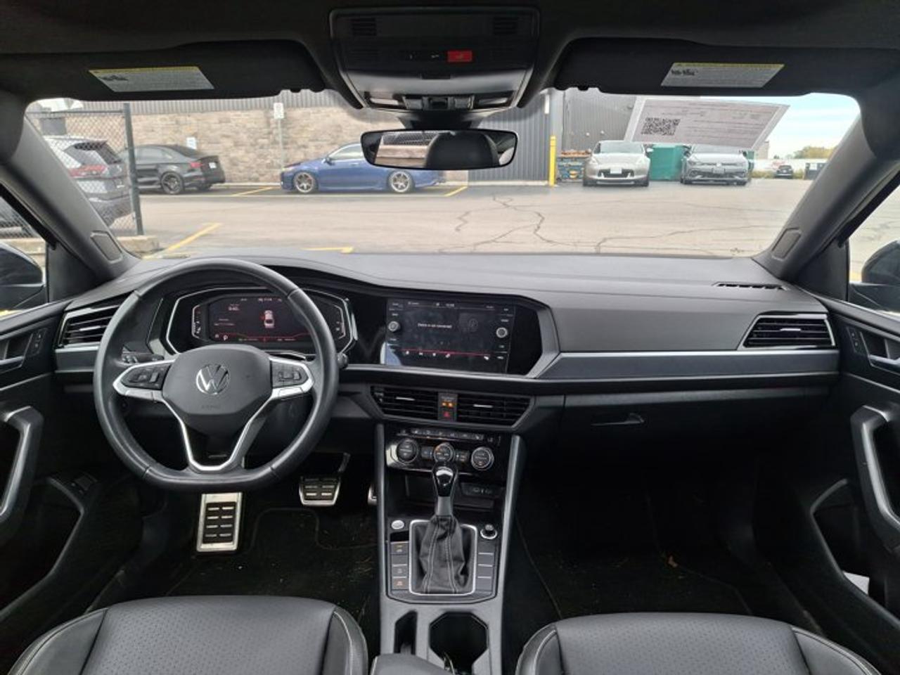 2024 Volkswagen Jetta Comfortline | Sport Pkg | Power Sunroof | Leather | Digital Cockpit | Adaptive Cruise | and More ! Photo