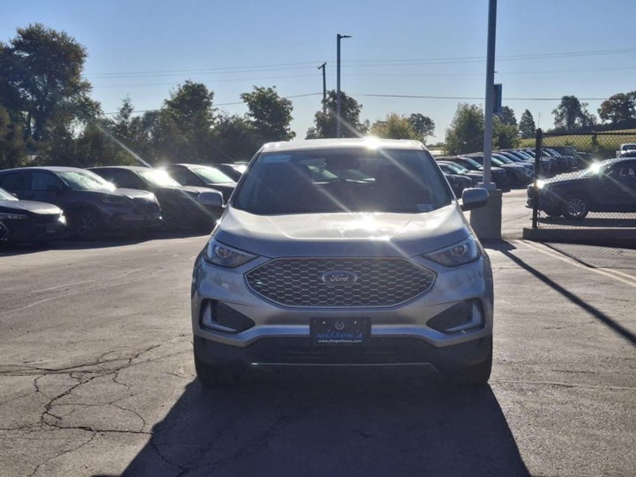 2024 Ford Edge SEL AWD | Heated Seats | Remote Start | Power Liftgate | CarPlay + Android | and More ! Photo