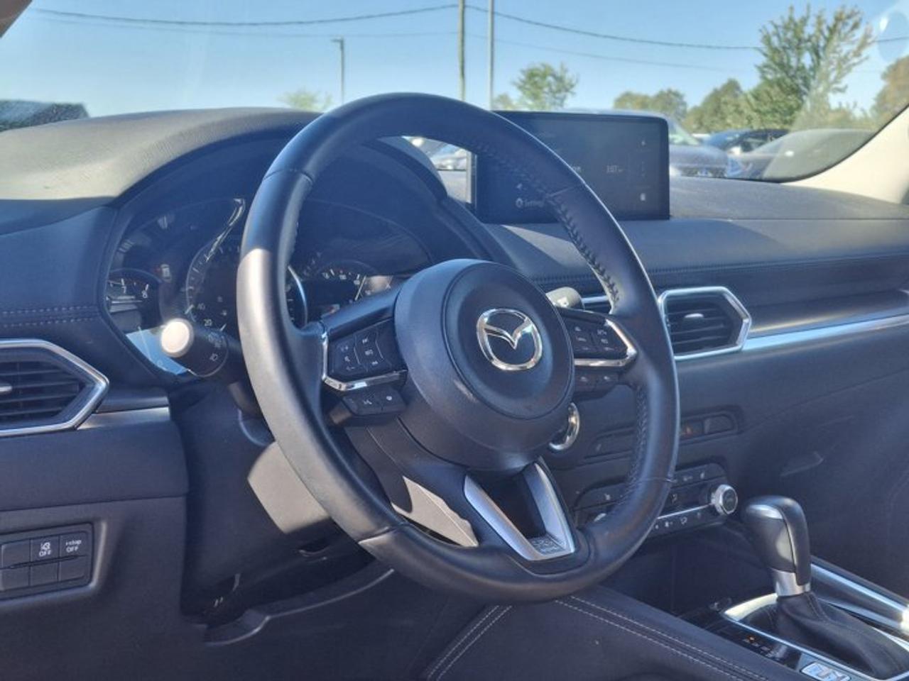 2025 Mazda CX-5 GT AWD | Leather | Sunroof | Heated + Ventilated Seats | Heated Steering | Bose Audio | and More ! Photo