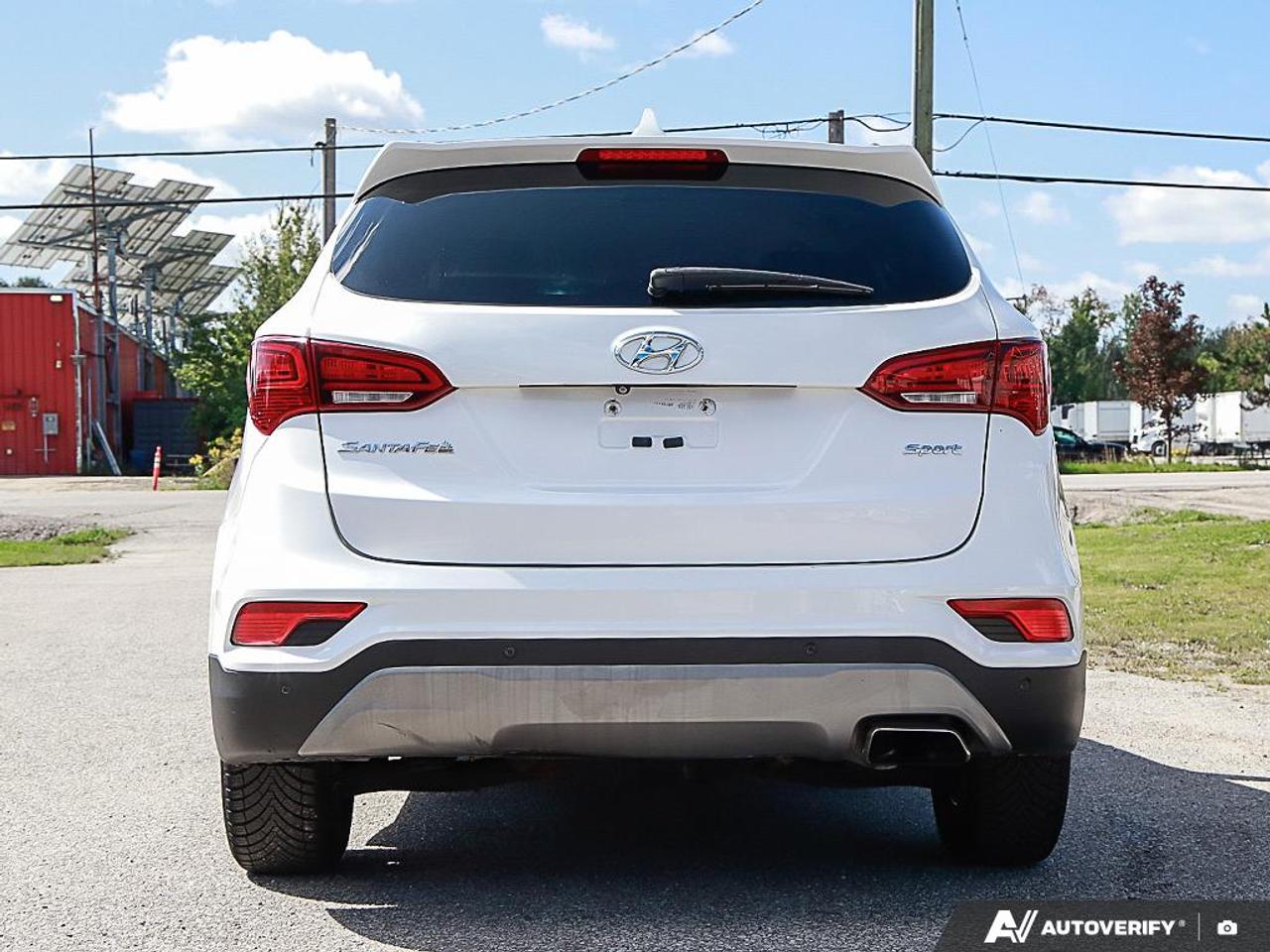2017 Hyundai Santa Fe Sport FWD 4dr 2.4L Premium, ECO,R/V CAM, H/SEATS&S.WHEEL - Photo #5