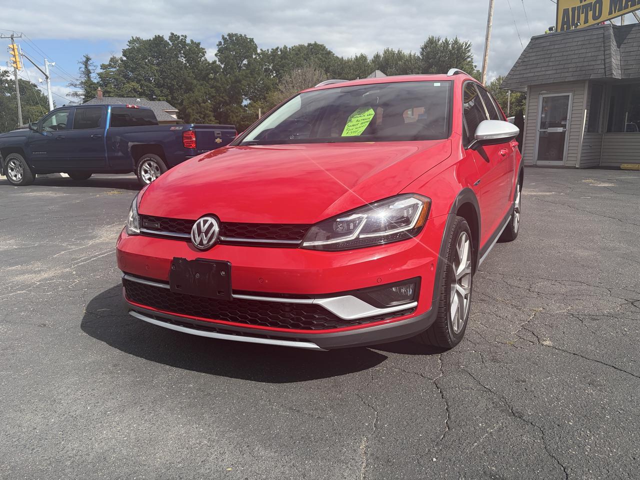 2018 Volkswagen Golf Alltrack Loaded-Leather-Sunroof-Gas-Auto-1.8 L TSI Turbo Photo1