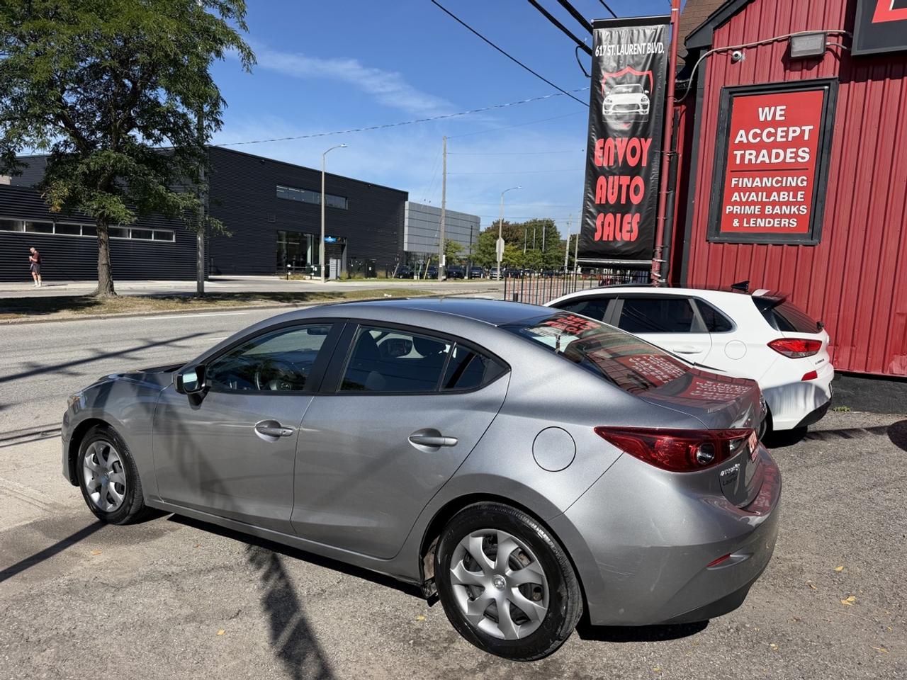 2016 Mazda MAZDA3 6-SPEED Photo