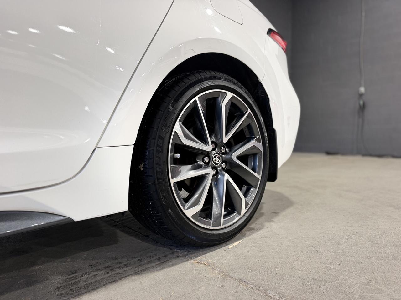 2021 Toyota Corolla SE Photo