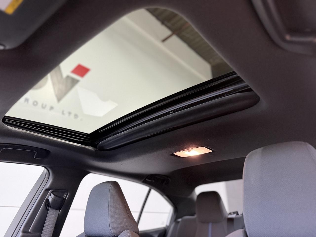2021 Toyota Corolla SE Photo