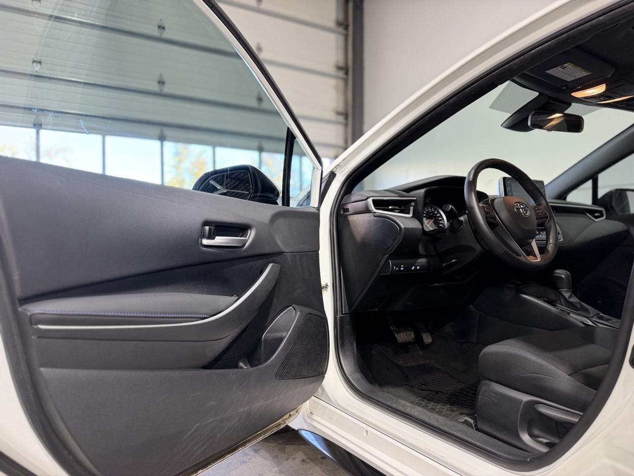 2021 Toyota Corolla SE Photo