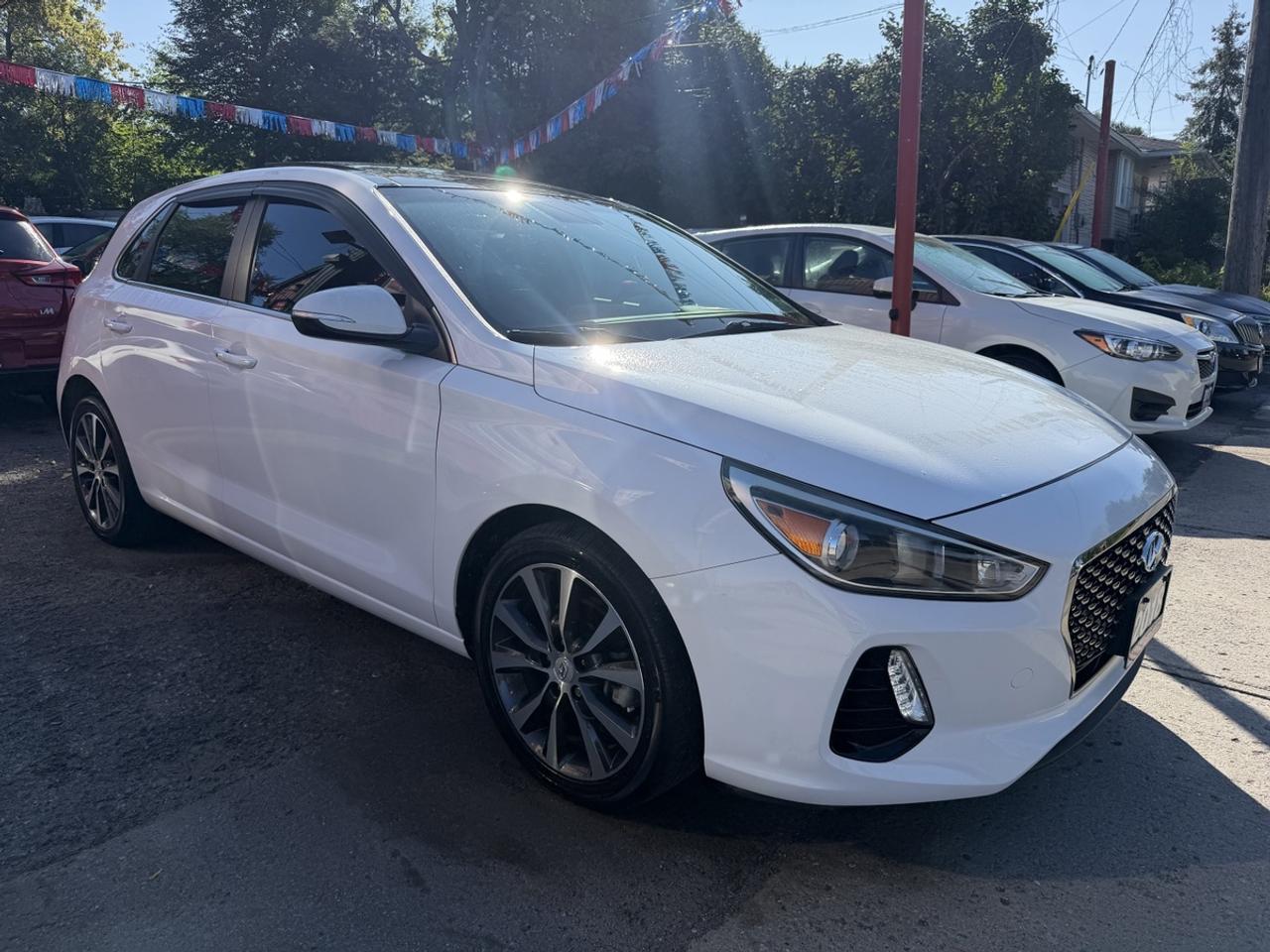 2018 Hyundai Elantra GT GLS Photo